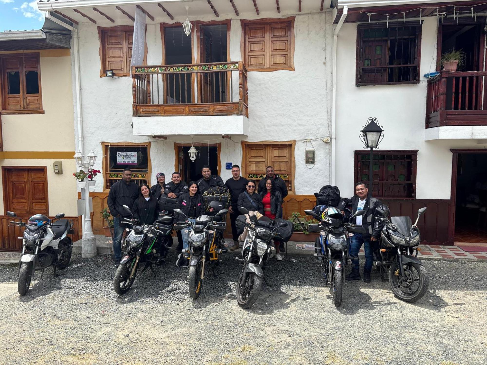 סאלנטו Elizabetha Hostal מראה חיצוני תמונה
