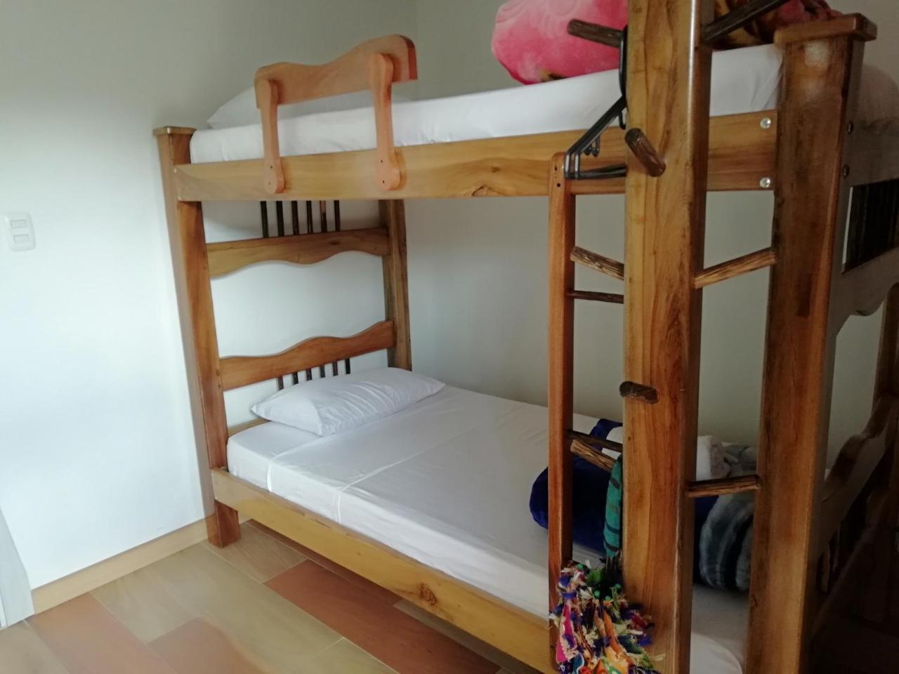 סאלנטו Elizabetha Hostal מראה חיצוני תמונה